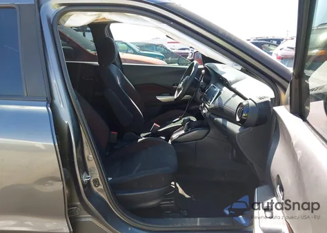 2019 Nissan Kicks Sr from USA, damaged, VIN 3N1CP5CUXKL569256